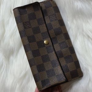 Authentic Louis Vuitton Damier Ebien Wallet
